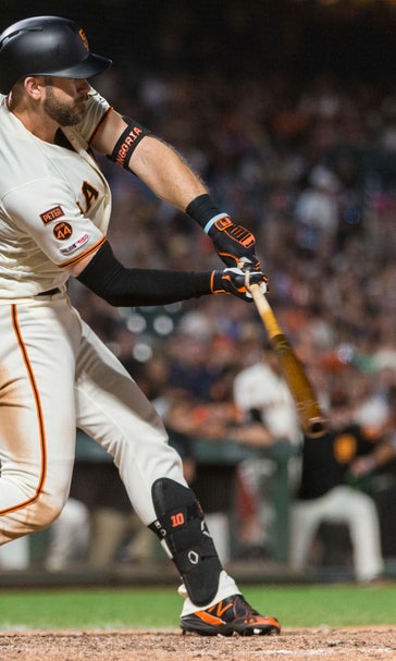 Longoria rallies Giants past Padres with bat, glove